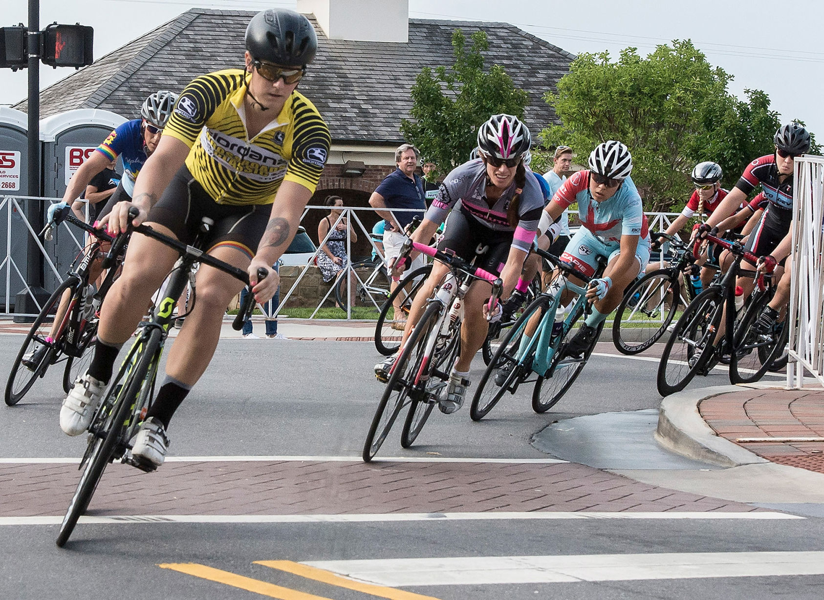 8-5 Criterium-9.JPG